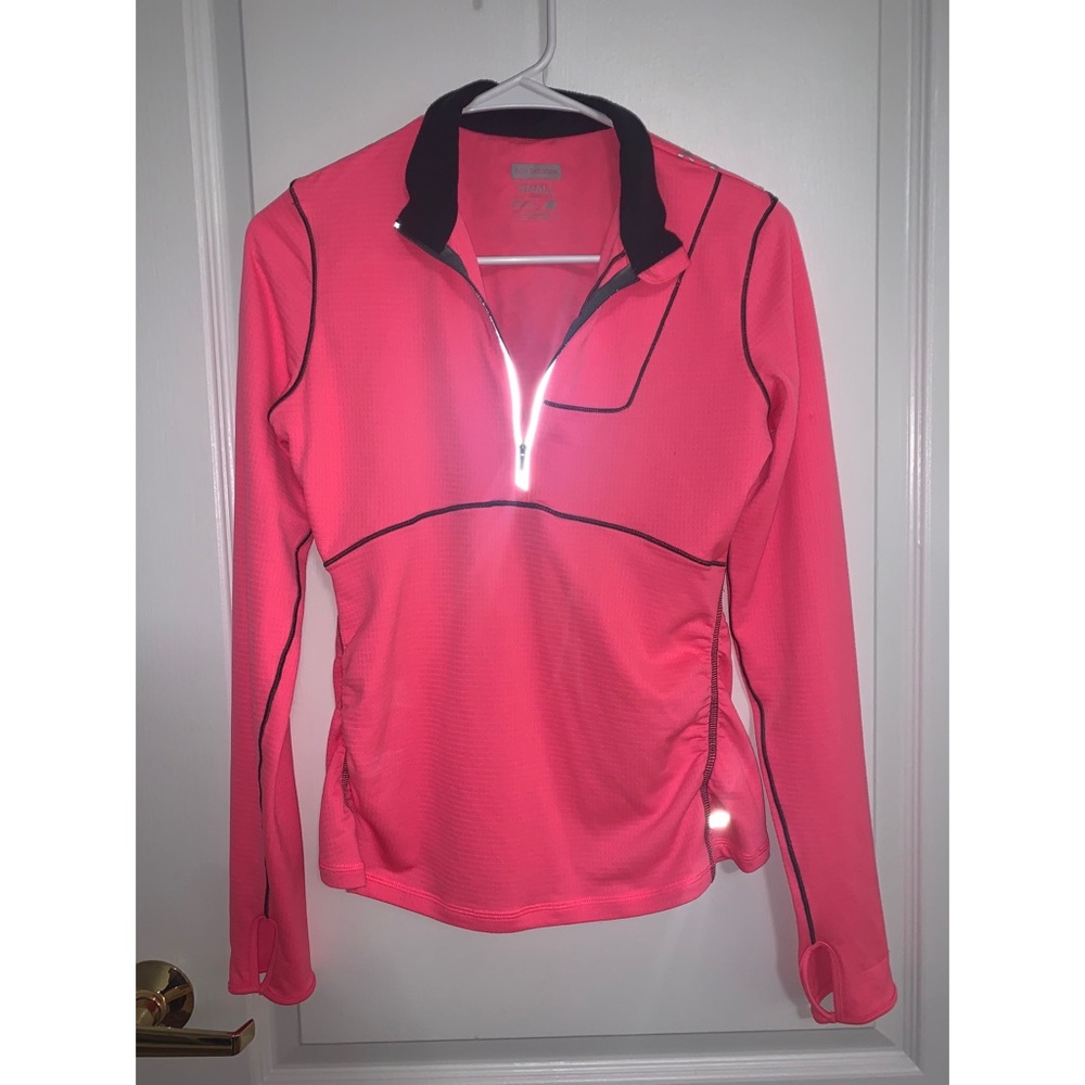 New Balance hot pink work out top
